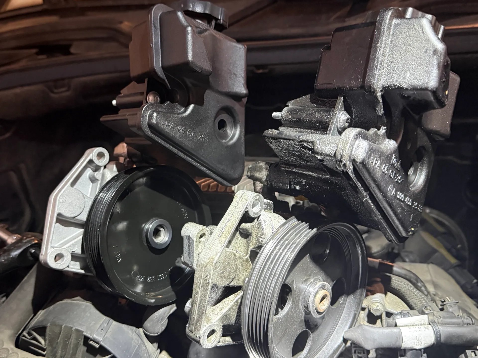 Car engine components and pulleys